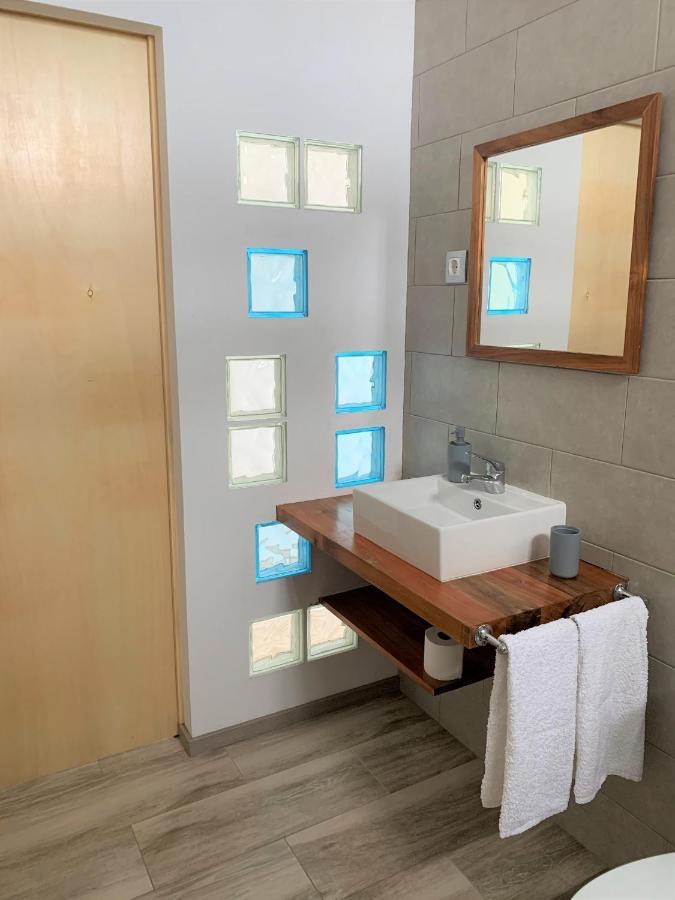 דירות Azorean Stones House Ap D, Vila Do Porto, Acores מראה חיצוני תמונה